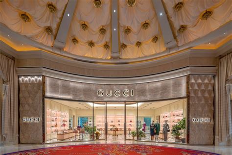 gucci las vegas airport|where to buy gucci shoes.